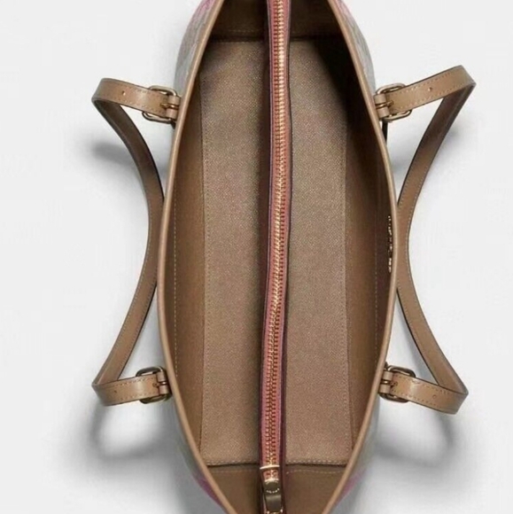 Mollie Tote In Signature Jacquard With Stripes - Picture 5 of 8